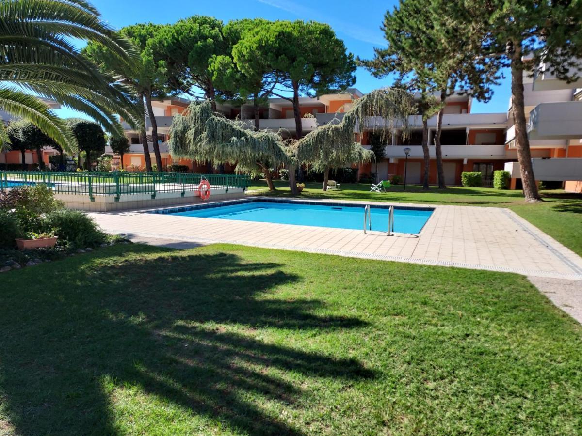 Solare Appartement Bibione Buitenkant foto